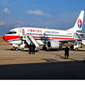 启阳机场快运航空快运业稳步发展的原因是什么？